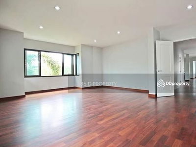 Munkong Pavilion, Bangkok, Thailand Munkong Pavilion, Bangkok, Thailand