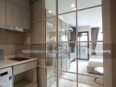 Life One Wireless, Bangkok, Thailand Life One Wireless, Bangkok, Thailand