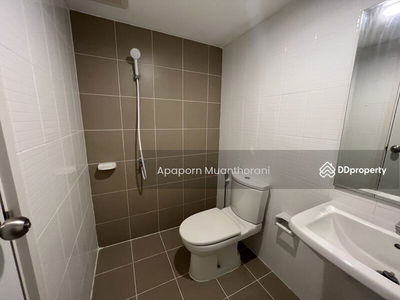 Pruksa102, Nakhon Pathom, Thailand Pruksa102, Nakhon Pathom, Thailand