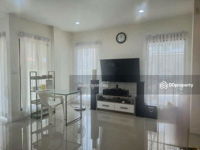 Twin house for rent city center village Sathorn-Suksawat Suksawat 39, Samut Prakan, Thailand Twin house for rent city center village Sathorn-Suksawat Suksawat 39, Samut Prakan, Thailand