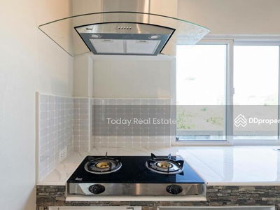 Housing in Kathu, Thailand Housing in Kathu, Thailand