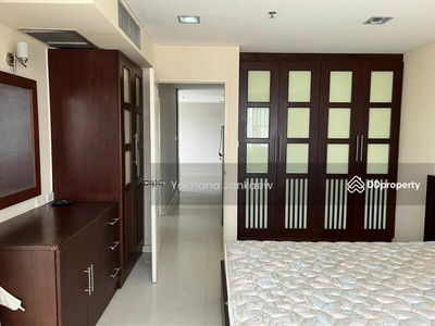 The Waterford Diamond Tower Sukhumvit, Bangkok, Thailand The Waterford Diamond Tower Sukhumvit, Bangkok, Thailand