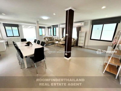 Detached House Phahonyothin Soi 9, Bangkok, Thailand Detached House Phahonyothin Soi 9, Bangkok, Thailand