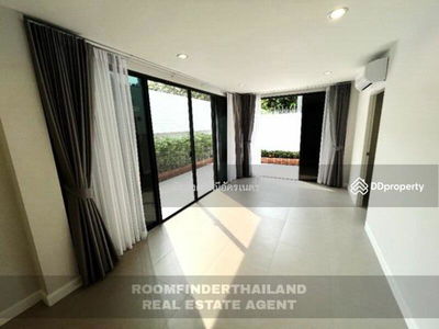 Detached House Phahonyothin Soi 9, Bangkok, Thailand Detached House Phahonyothin Soi 9, Bangkok, Thailand