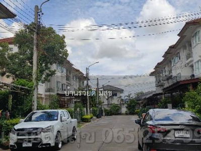 3-storey townhouse for rent Phaholyothin Road 48, Soi Saiyud, Bang Khen, Bangkok, Bangkok, Thailand 3-storey townhouse for rent Phaholyothin Road 48, Soi Saiyud, Bang Khen, Bangkok, Bangkok, Thailand