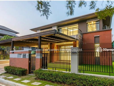 Grand Bangkok Boulevard Rama9, Bangkok, Thailand Grand Bangkok Boulevard Rama9, Bangkok, Thailand