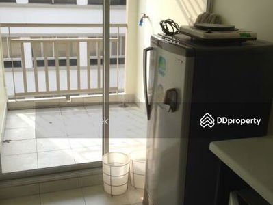 Lumpini Ville Cultural Center, Bangkok, Thailand Lumpini Ville Cultural Center, Bangkok, Thailand