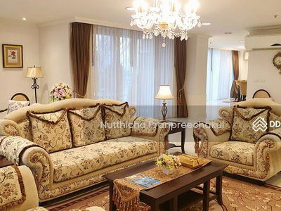 Piyathip Place, Bangkok, Thailand Piyathip Place, Bangkok, Thailand