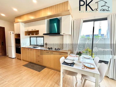 Housing in Ban Chalong, Thailand Housing in Ban Chalong, Thailand