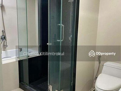 The Crest Sukhumvit 24, Bangkok, Thailand The Crest Sukhumvit 24, Bangkok, Thailand