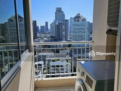 Life @ Sukhumvit 65, Bangkok, Thailand Life @ Sukhumvit 65, Bangkok, Thailand