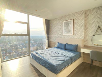 The Nine, Vietnam The Nine, Vietnam