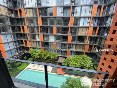 Quintara Treehaus Sukhumvit 42, Bangkok, Thailand Quintara Treehaus Sukhumvit 42, Bangkok, Thailand