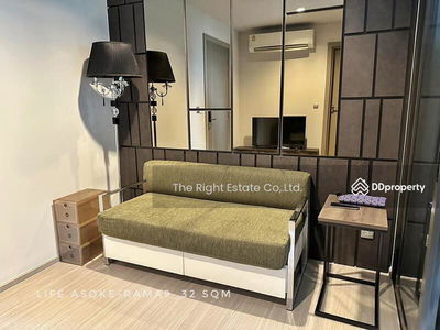 Life Asoke-Rama 9, Bangkok, Thailand Life Asoke-Rama 9, Bangkok, Thailand