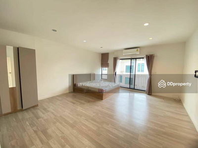 Patio Srinakarin-Rama9, Bangkok, Thailand Patio Srinakarin-Rama9, Bangkok, Thailand