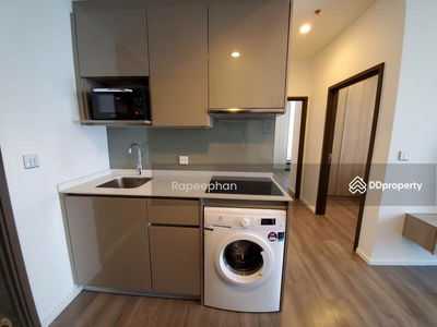 Whizdom Essence, Bangkok, Thailand Whizdom Essence, Bangkok, Thailand