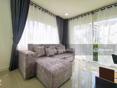 Golden Neo Bangna-Suan Luang, Bangkok, Thailand Golden Neo Bangna-Suan Luang, Bangkok, Thailand