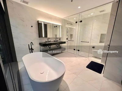 Tait Sathorn 12, Bangkok, Thailand Tait Sathorn 12, Bangkok, Thailand