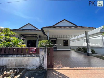 Housing in Kathu, Thailand Housing in Kathu, Thailand