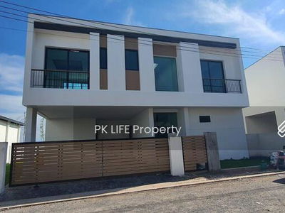 Logement dans Ban Ratsada, Thailand Logement dans Ban Ratsada, Thailand