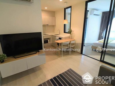 Life Asoke, Bangkok, Thailand Life Asoke, Bangkok, Thailand