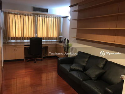 The Waterford Diamond Tower Sukhumvit, Bangkok, Thailand The Waterford Diamond Tower Sukhumvit, Bangkok, Thailand