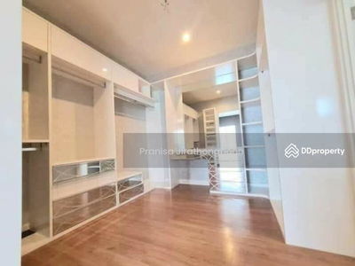 The Palm Pattanakarn, Bangkok, Thailand The Palm Pattanakarn, Bangkok, Thailand