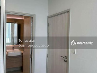 Noble Revolve Ratchada 2, Bangkok, Thailand Noble Revolve Ratchada 2, Bangkok, Thailand