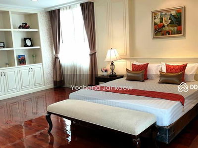 Piyathip Place, Bangkok, Thailand Piyathip Place, Bangkok, Thailand