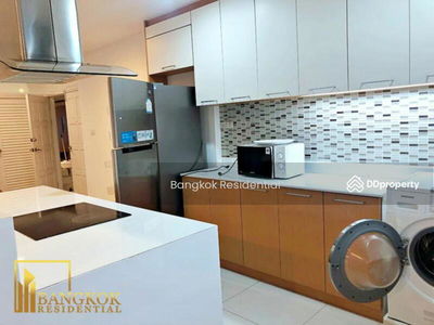 Lake Green, Bangkok, Thailand Lake Green, Bangkok, Thailand