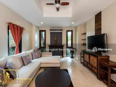 House in Compound, Samut Prakan, Thailand House in Compound, Samut Prakan, Thailand