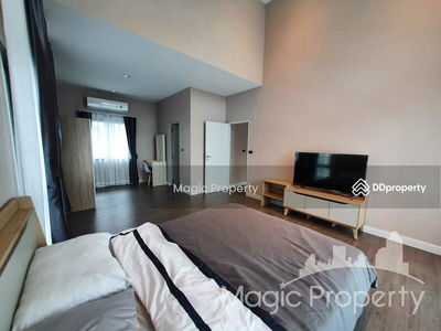 Grand Bangkok Boulevard Vibhavadi, Bangkok, Thailand Grand Bangkok Boulevard Vibhavadi, Bangkok, Thailand