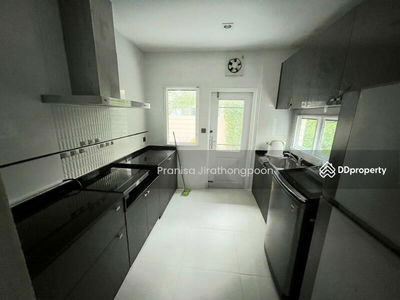 Nantawan Bangna Km.7, Samut Prakan, Thailand Nantawan Bangna Km.7, Samut Prakan, Thailand