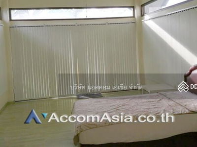 4 Bedrooms House for Rent in Sathorn, Bangkok near BTS Chong Nonsi - MRT Lumphini (13001223), Bangkok, Thailand 4 Bedrooms House for Rent in Sathorn, Bangkok near BTS Chong Nonsi - MRT Lumphini (13001223), Bangkok, Thailand
