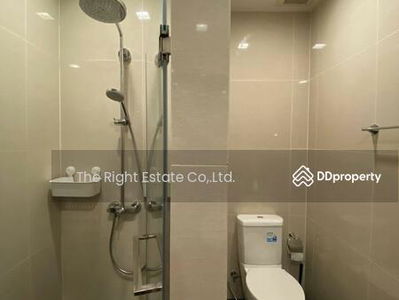 Park Origin Phrom Phong, Bangkok, Thailand Park Origin Phrom Phong, Bangkok, Thailand