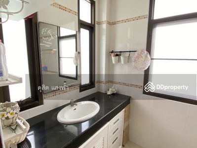 House for rent, Golden Town Wang Hin Village, Khao Taeng On, Sriracha, fully furnished, ready to move in, Chon Buri, Thailand House for rent, Golden Town Wang Hin Village, Khao Taeng On, Sriracha, fully furnished, ready to move in, Chon Buri, Thailand