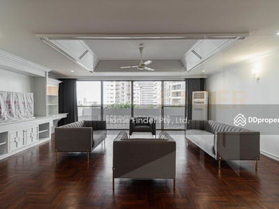 Govind Tower, Bangkok, Thailand Govind Tower, Bangkok, Thailand