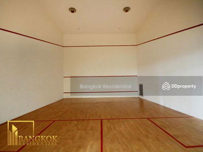 Sathorn Gardens, Bangkok, Thailand Sathorn Gardens, Bangkok, Thailand