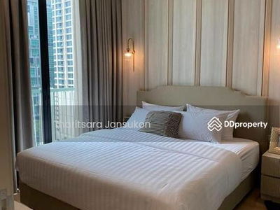 Siamese Exclusive Queens, Bangkok, Thailand Siamese Exclusive Queens, Bangkok, Thailand