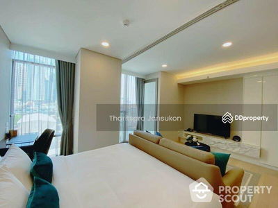 Siamese Exclusive Queens, Bangkok, Thailand Siamese Exclusive Queens, Bangkok, Thailand