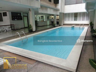 White Mansion, Bangkok, Thailand White Mansion, Bangkok, Thailand