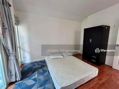 Nannarin Village, Pathum Thani, Thailand Nannarin Village, Pathum Thani, Thailand