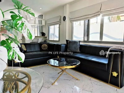 Housing in Kathu, Thailand Housing in Kathu, Thailand