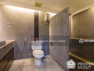 Nusa State Tower, Bangkok, Thailand Nusa State Tower, Bangkok, Thailand