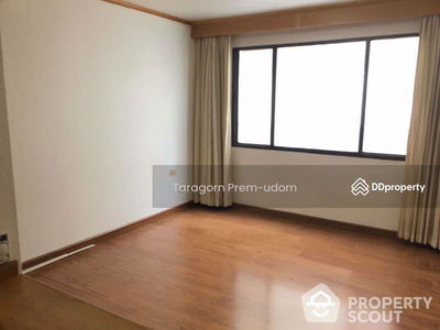 Charoenjai Place, Bangkok, Thailand Charoenjai Place, Bangkok, Thailand