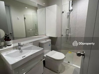 Life Sukhumvit 62, Bangkok, Thailand Life Sukhumvit 62, Bangkok, Thailand