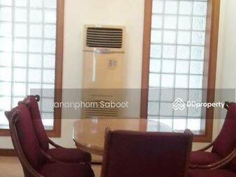 Sam Sen Nok, Bangkok, Thailand Sam Sen Nok, Bangkok, Thailand