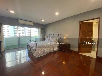 33 Tower, Bangkok, Thailand 33 Tower, Bangkok, Thailand