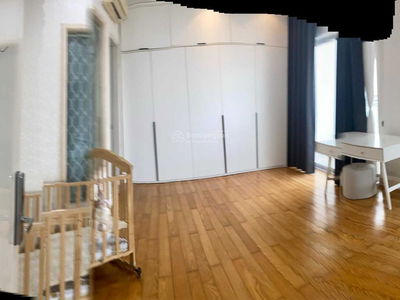 Golden Westlake, Vietnam  Golden Westlake, Vietnam