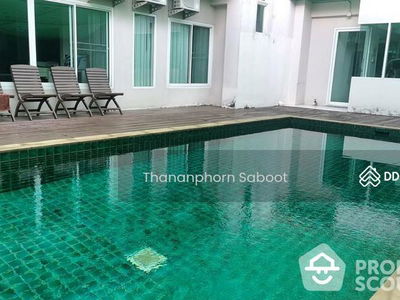 Vana Residence Sukhumvit 26, Bangkok, Thailand Vana Residence Sukhumvit 26, Bangkok, Thailand